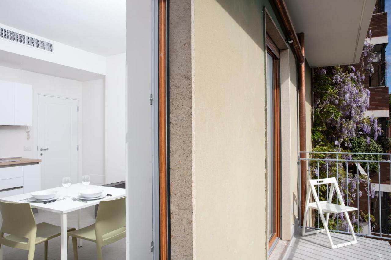 Cirene Apartments Milano Luaran gambar